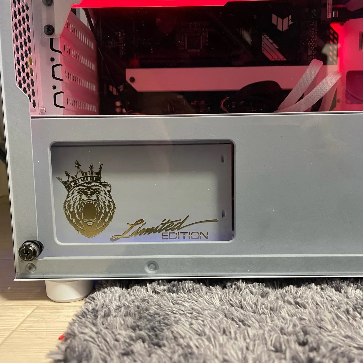 three ratels mt 83 3d cool king angery bear metal graffiti stickers for notebook motorcycle skateboard computer mobile phone free global shipping