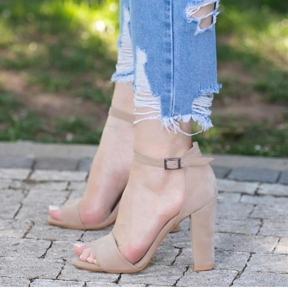 

MST-1037 Bayan Classic Thick short heels casual shoes women's wrist band buckle 34-42 numaralar stiletto sandals