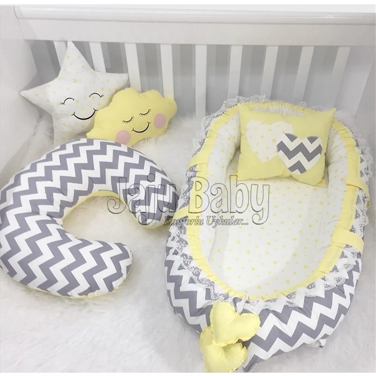Jaju Baby Handmade, Gray Zigzag and Yellow Design Babynest and Breastfeeding Pillow 5 Pieces Set Mother Side Portable Baby Bed
