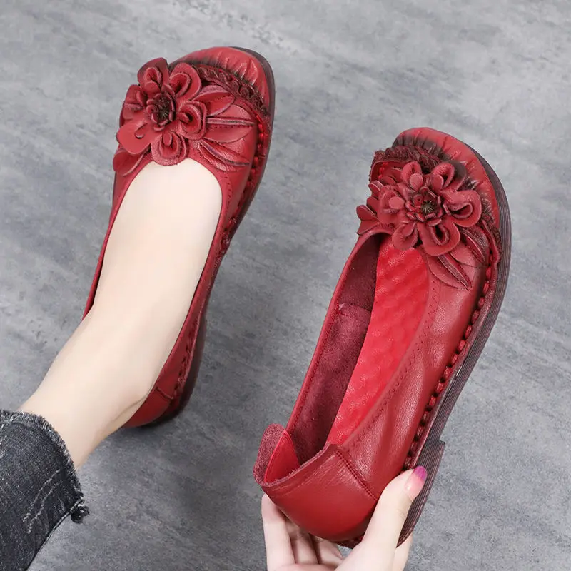 High Quality Retro Floral Ballet Flats Women's Shoes New Trend Loafers Ladies Genuine Leather Shoes Woman Sliders Soft Moccasin
