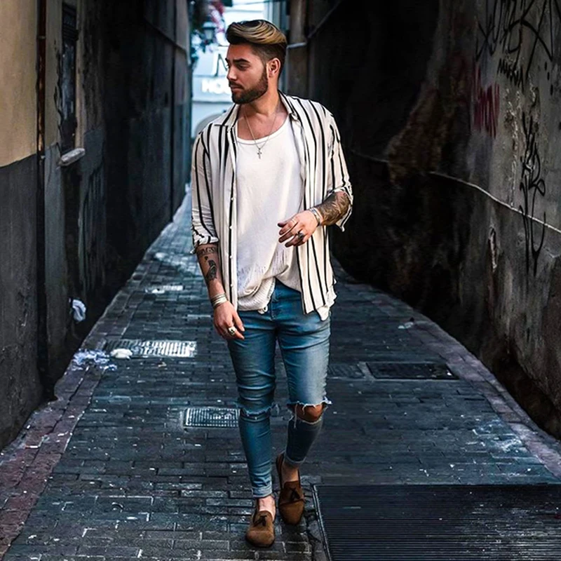 Рубашка мужская приталенная с V образным вырезом и длинными