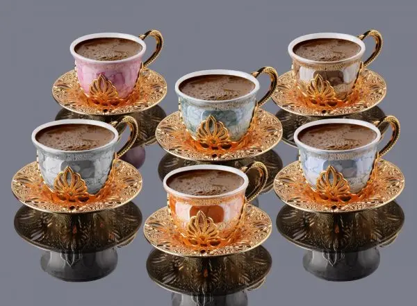 

Комбинированный кофейный набор с узором Ahu Tiryaki