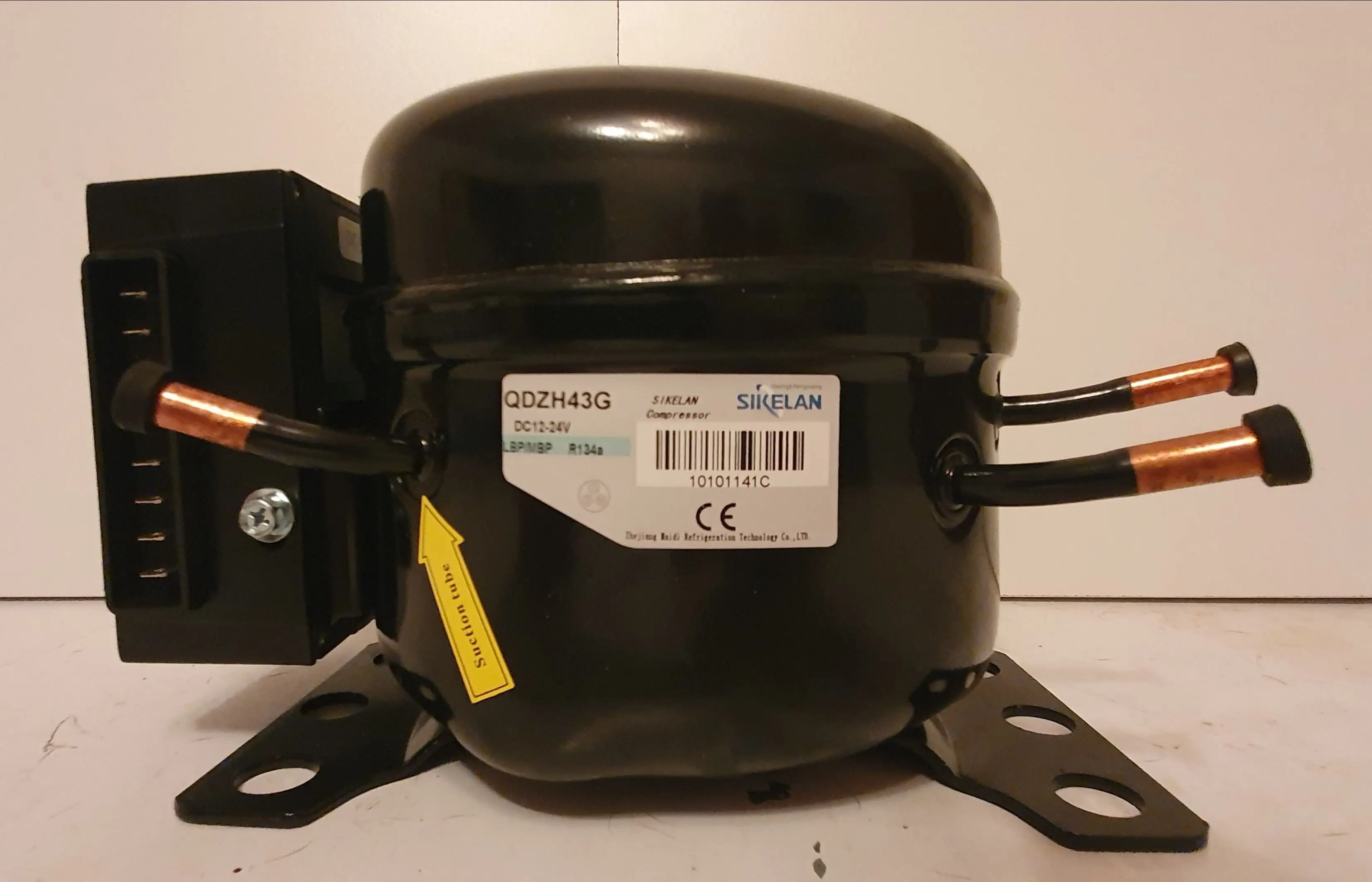 Compresor para heladera 12V 24V R134 para heladeras hasta 360lts 150W 1/5Hp  QDZH91G – Catalogo electroimpulso