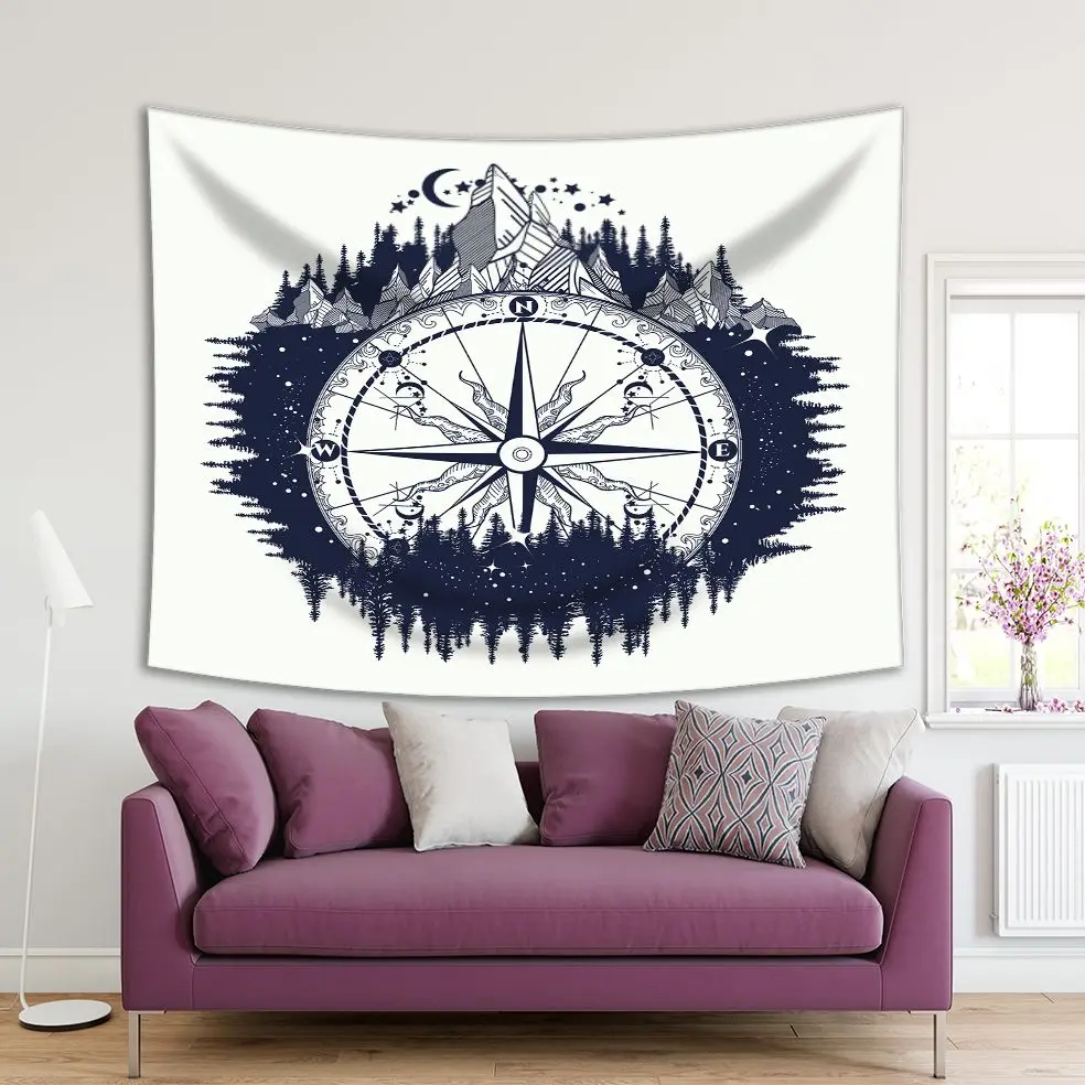 Гобелен горы сосны лес вокруг античного компаса ветер роза путешествие тема