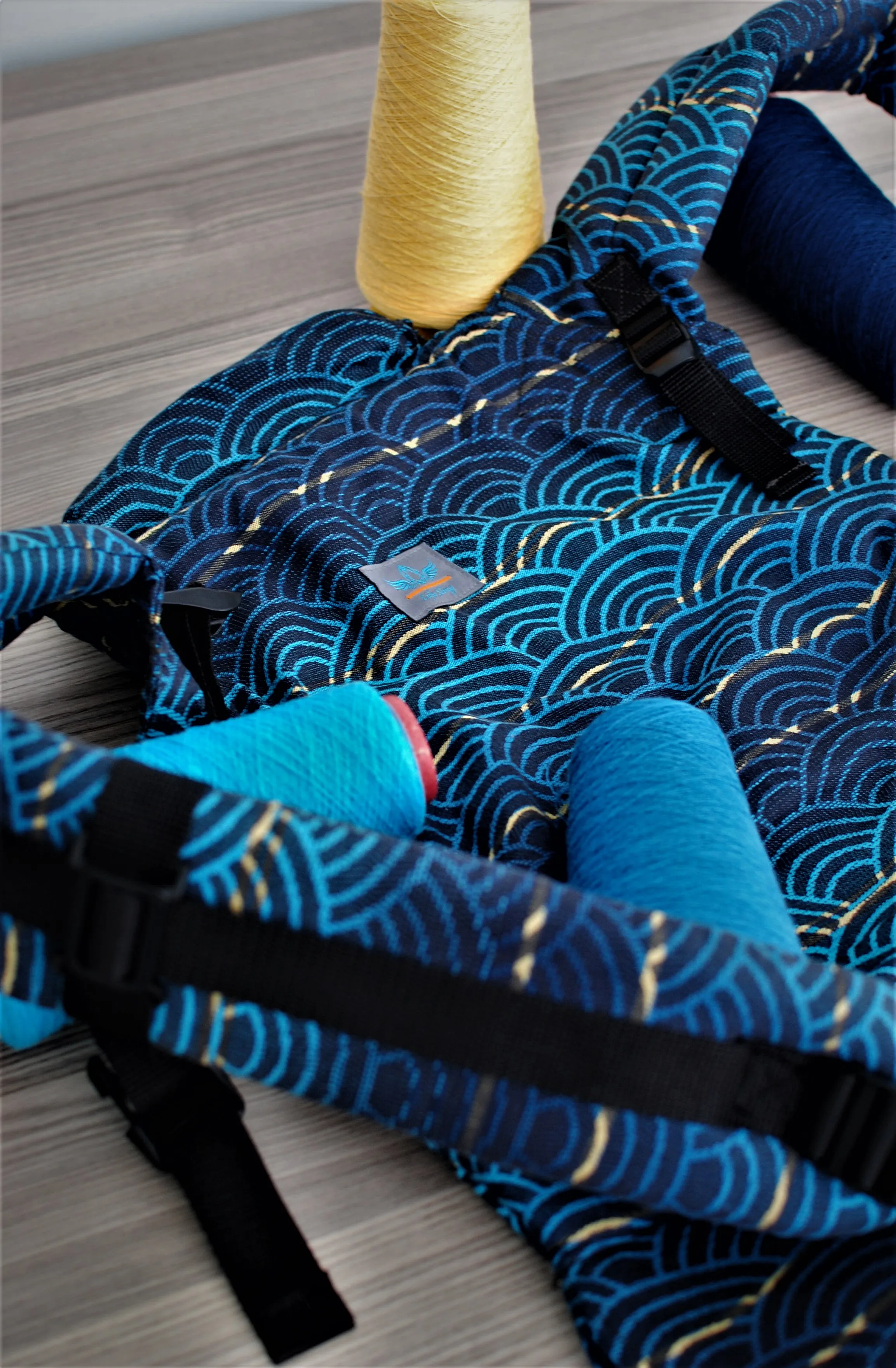 

ergonomic baby carrier wipi , %100 organic cotton