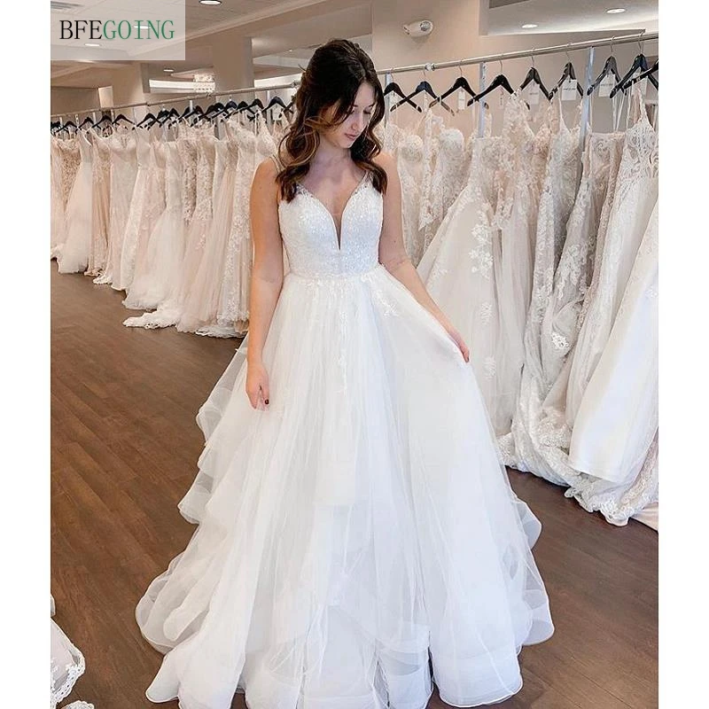 Платье Свадебное ТРАПЕЦИЕВИДНОЕ с V образным вырезом без рукавов на бретелях