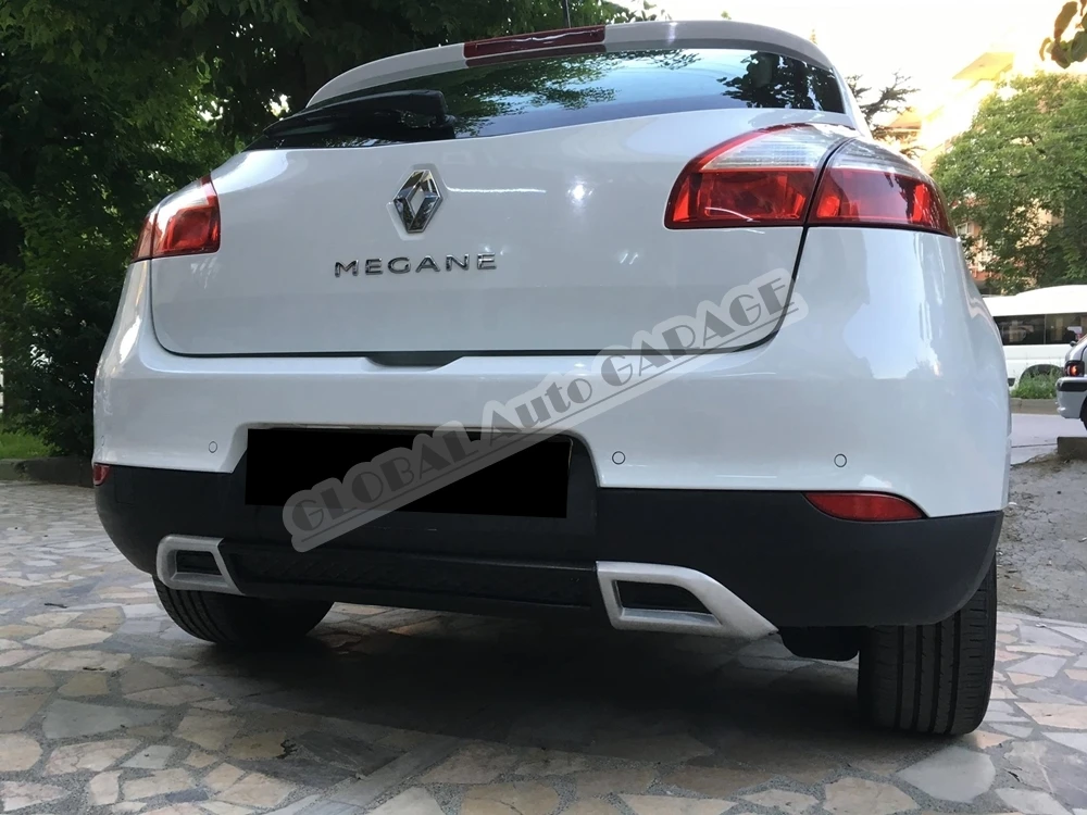 Рассеиватель для заднего бампера Renault Megane 3 2009 2010 2011 2012 2013 2014 2016 | Автомобили и