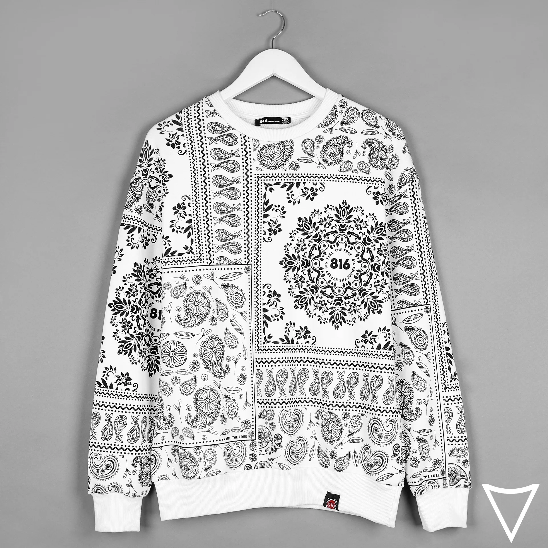 

Mandala Pattern White Unisex Sweatshirt Autumn and Winter hollow-cotton casual men's sweatshirt