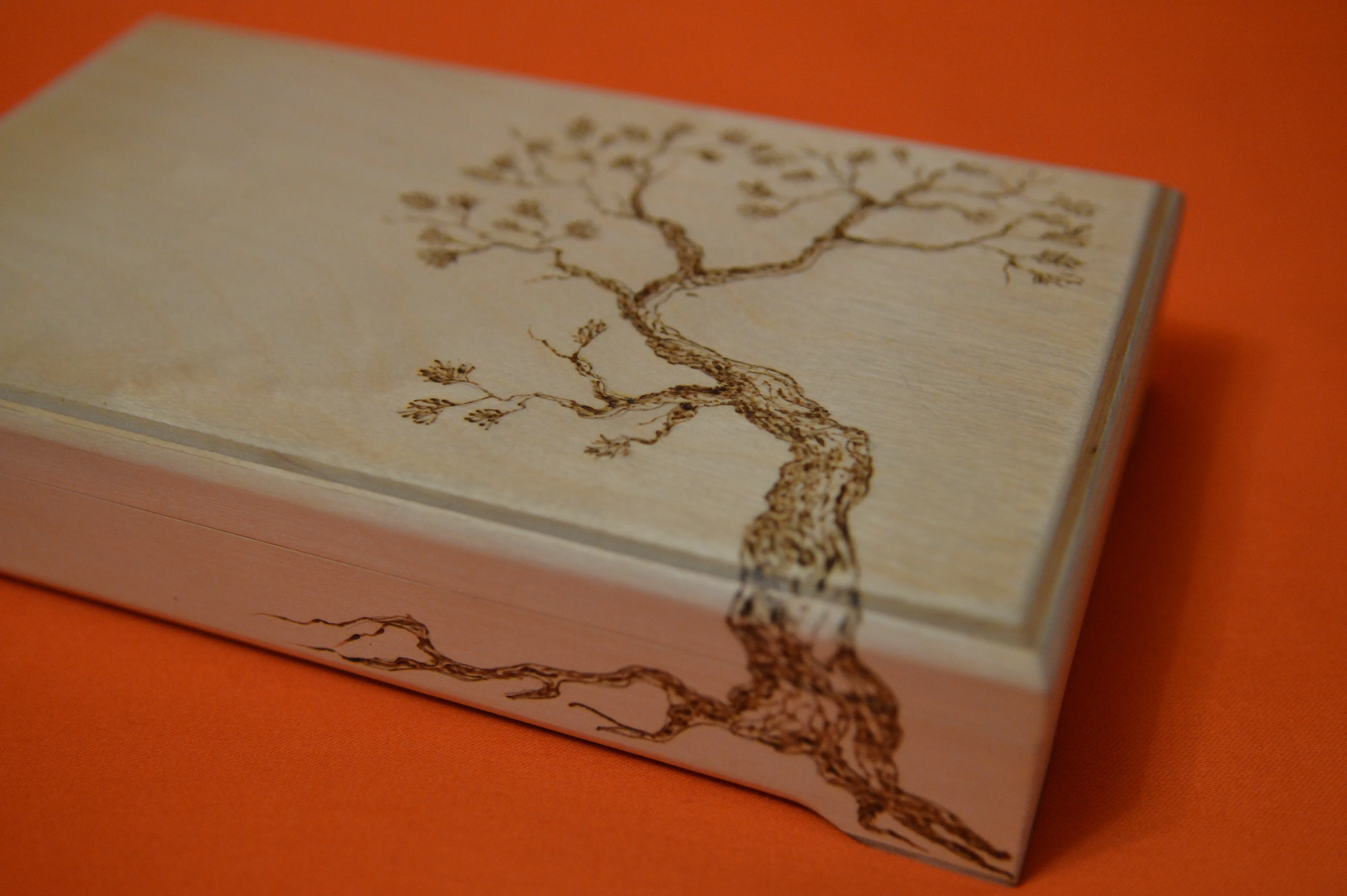 Sakura Japan A box for playing cards or small things of natural wood Pyrography Gift Souvenir Author's hand-painted Exclusive |