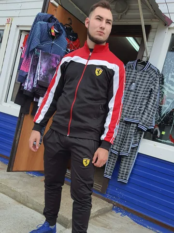Пума Ferrari костюм чёрный