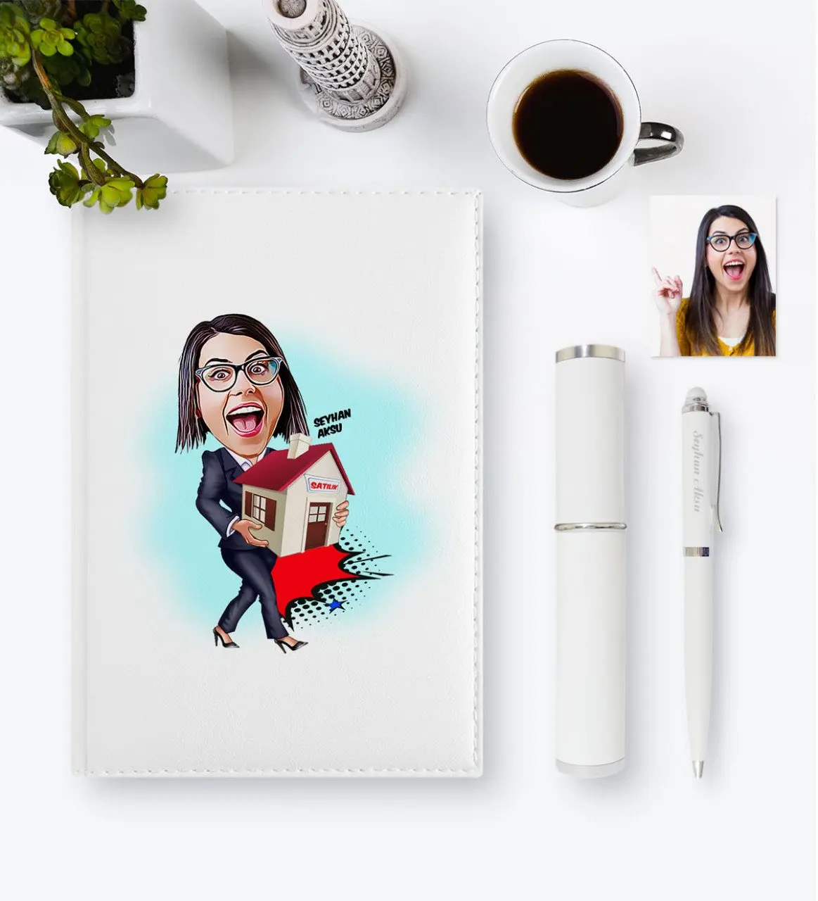 Персональный женский консультант по недвижимости мультфильм 2020 кожаный