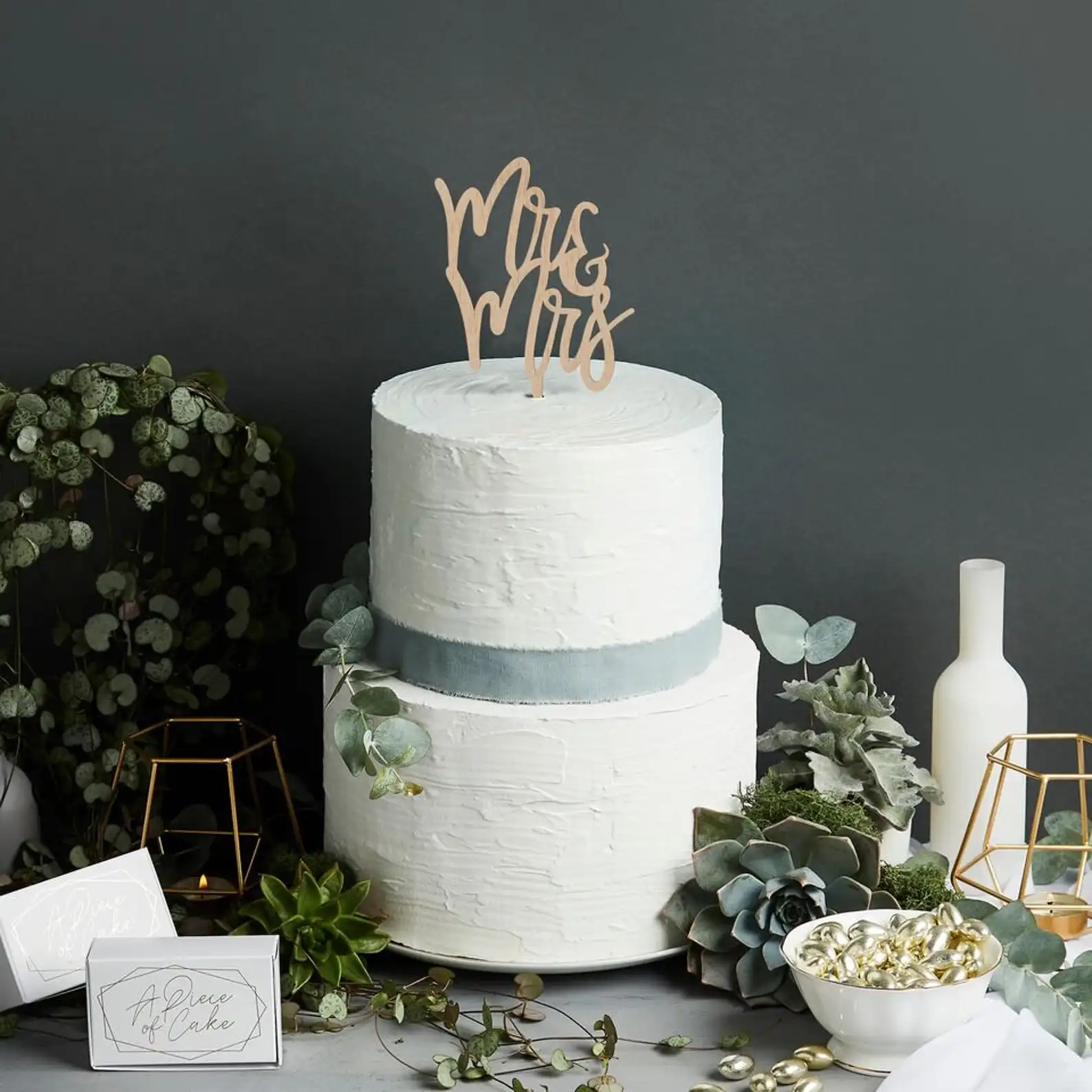 

1 шт. деревянные Mr Mrs торт Топпер DIY свадебный торт фигурки жениха и невесты; Обручение подарки письмо товары для украшения торта