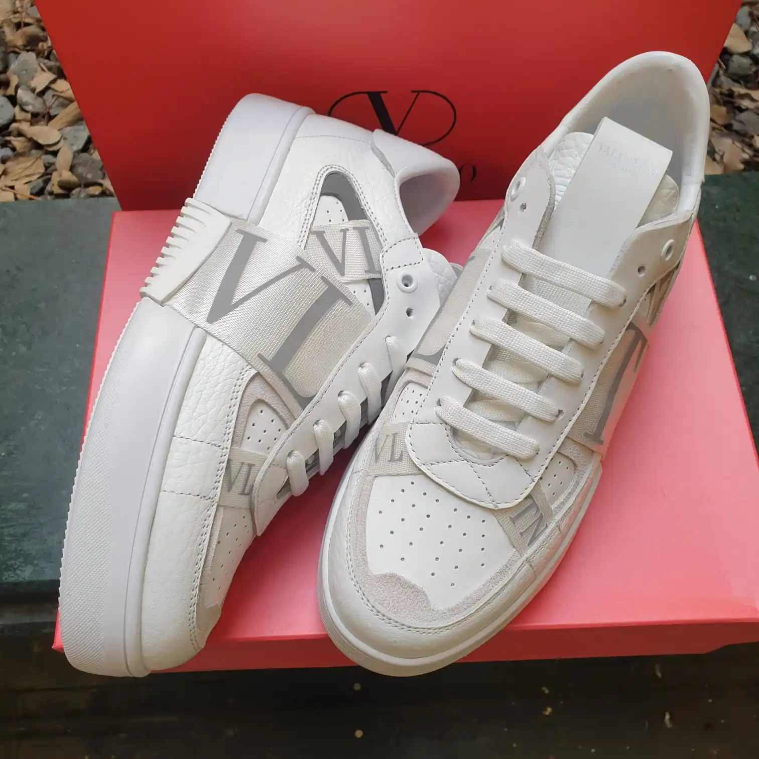 

2021 New season fashion men sneakers , high quality , fast and free shippping,best price