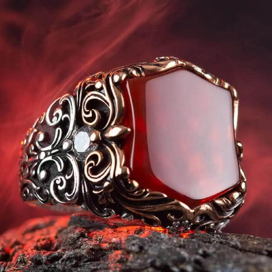 

Silver Plain Model Red Zircon Gemstone Ring Handcarved Pattarned Men Jewelery High Quality Ring Men Accessories