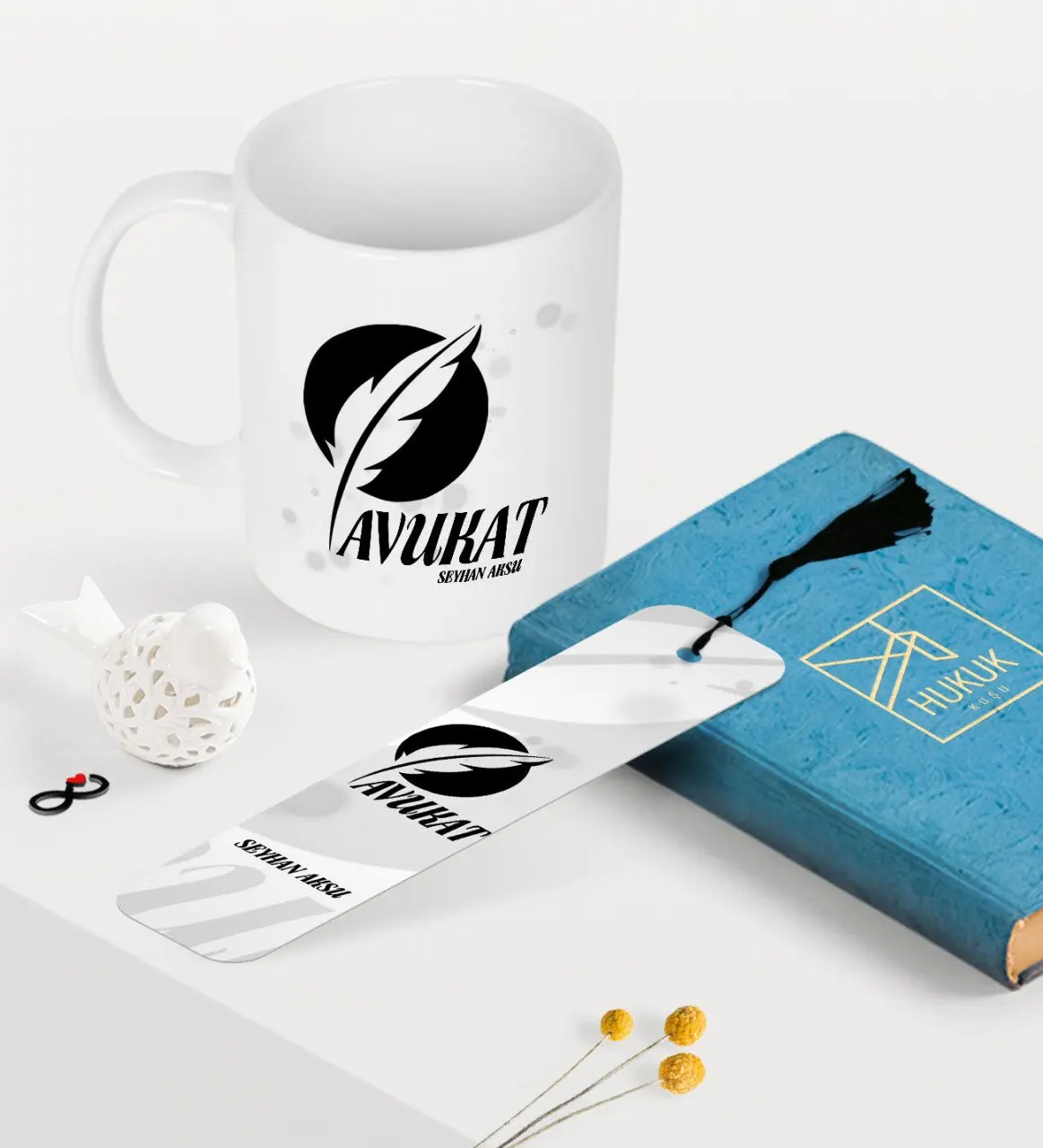 

Персонализированная тематическая кружка и набор книг-12