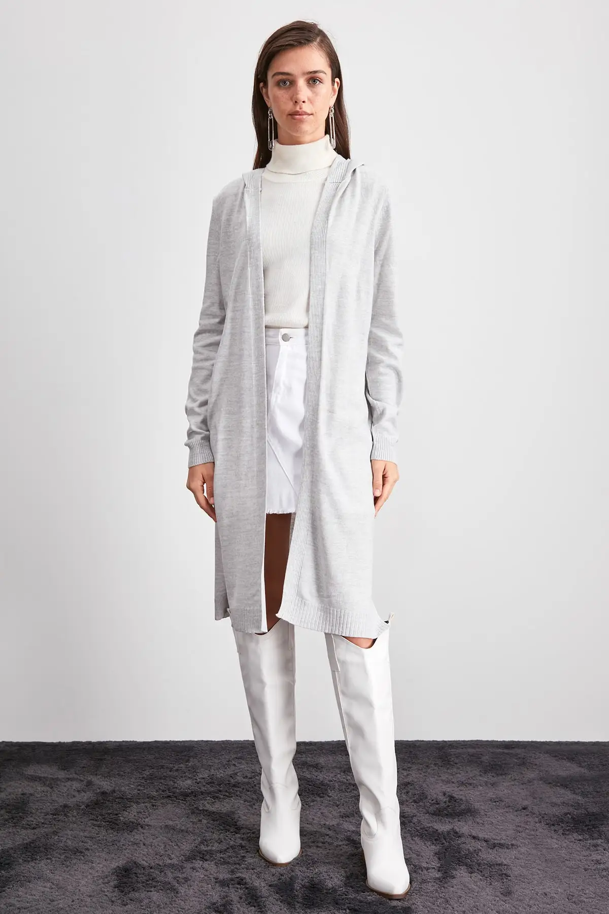 Trendyol длинный свитер кардиган TWOAW20HI0283 |