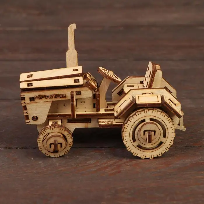 Деревянный конструктор Мини-трактор | Игрушки и хобби