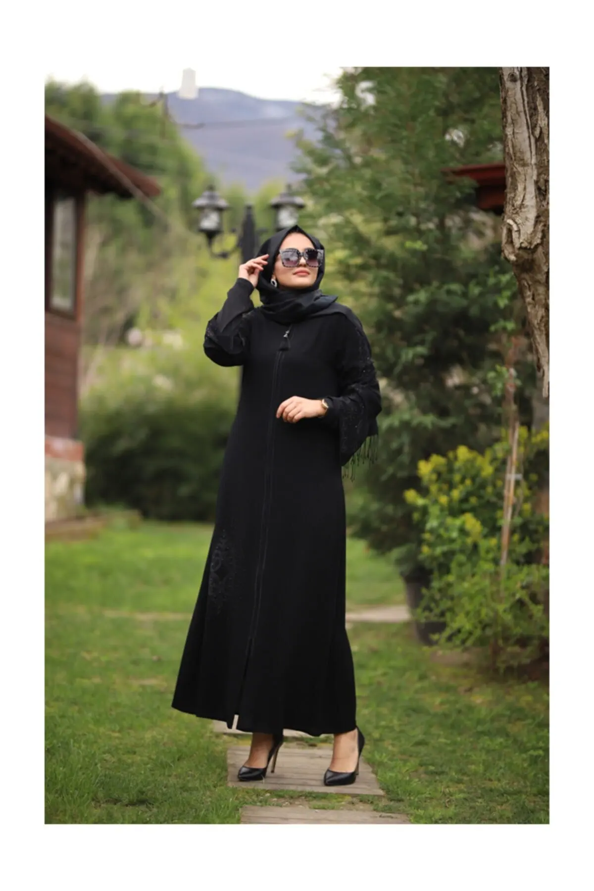 

2022 Abaya Dubai Shiny Soft Puff Sleeve Muslim Dress Silky Abaya Dubai Turkey Muslim Dress Islamic Abayas Elegant women abaya