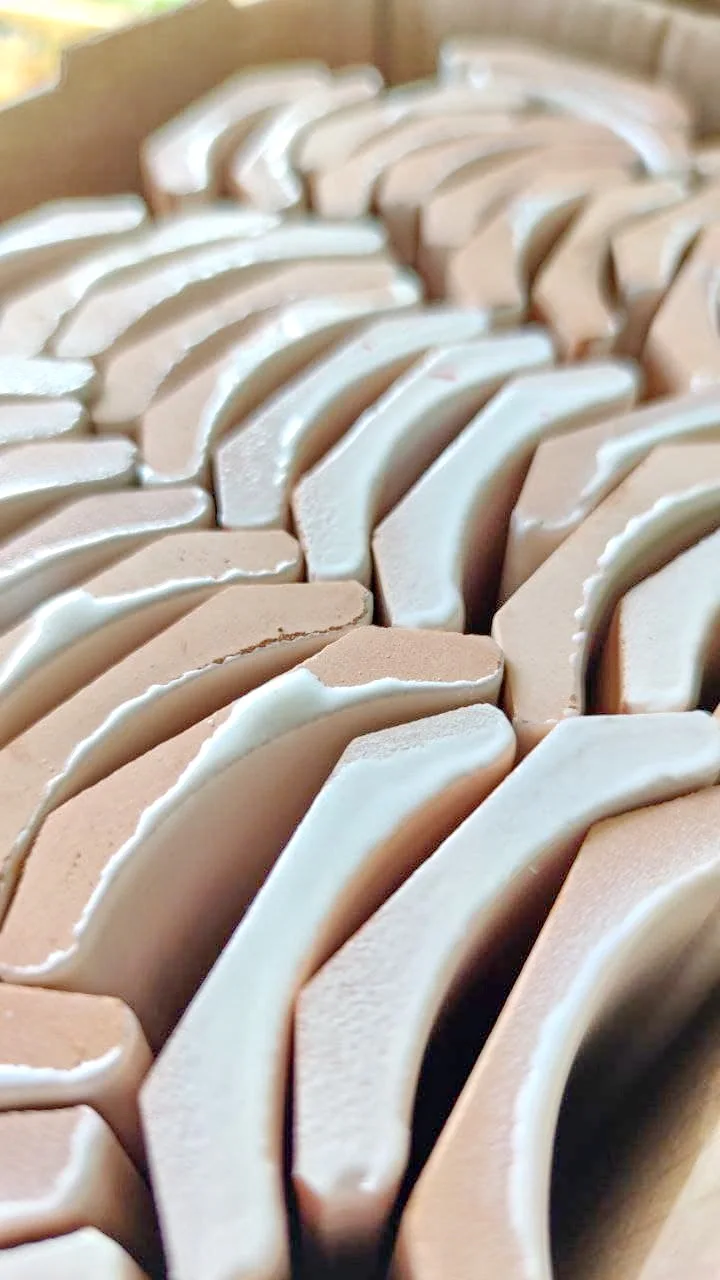 Керамический бордюр на ванну/плинтус для ванны/лента бордюрная КОМПЛЕКТ уголков