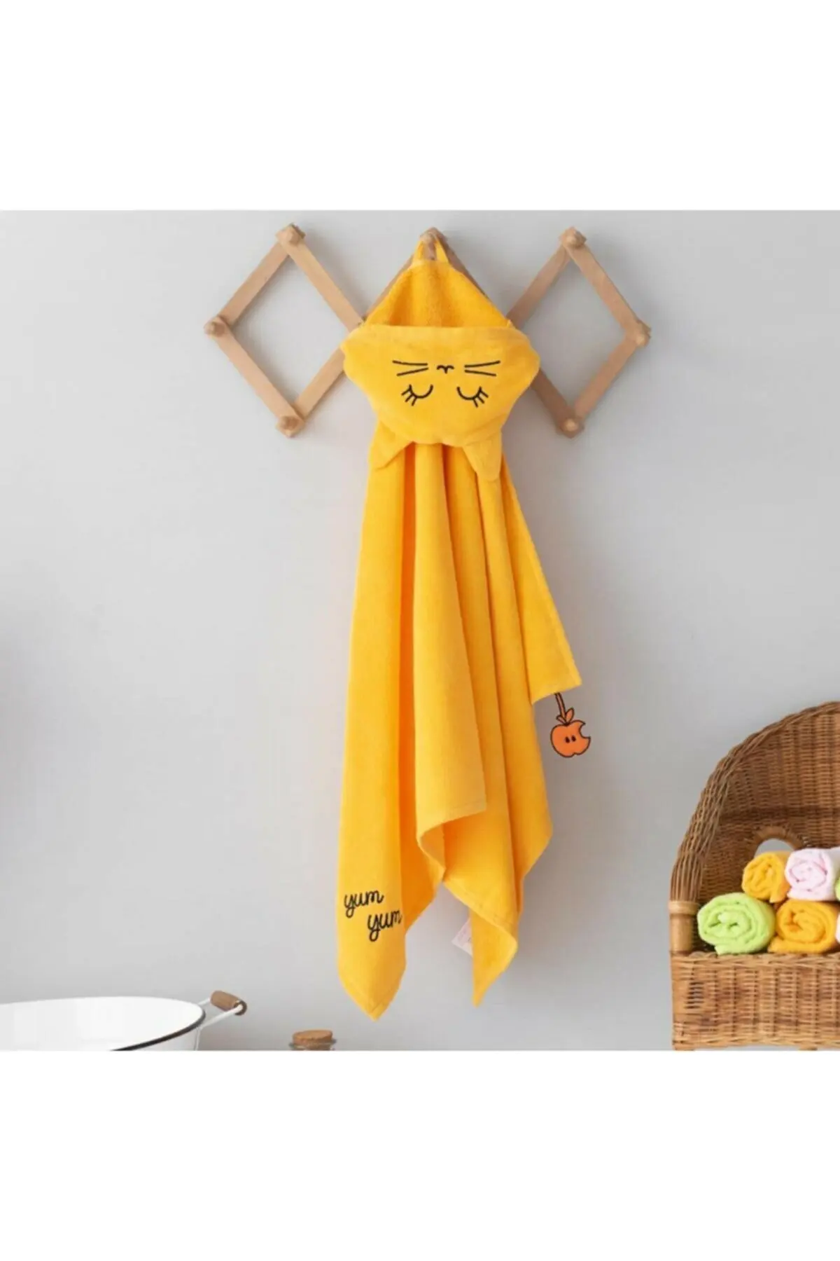 Milk & Moo yellow Velvet Yellow Chubby Cat  Swaddle Towel  meow meow baby bathrobe animal kids towel