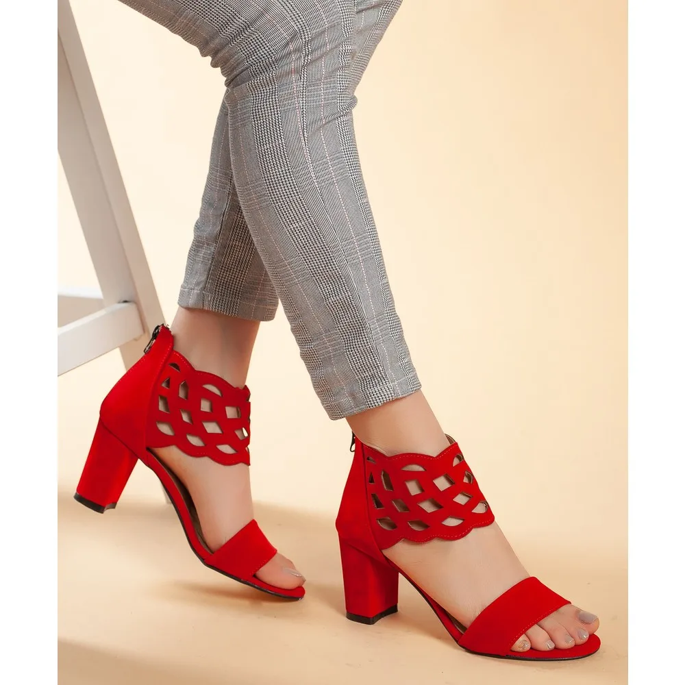 

Daxtors D202 Women Casual Classic High-Heeled Shoes Stiletto Wedding Invitation Elegant Design Fashion 2021 Trend Quality Gift Cubic Zirconia