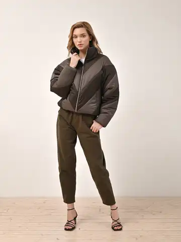 Женская демисезонная куртка из плащевой ткани свободного прямого кроя оверсайз