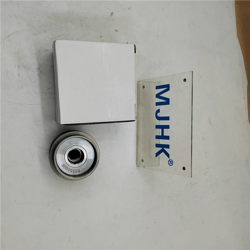 

MJHK Auto engine Clutch Pulley For CAMRY 2006-2011 /COROLLA 2008-2013 /RAV4 2005-2012 27415-0W040 27415-0W041 104210-4880