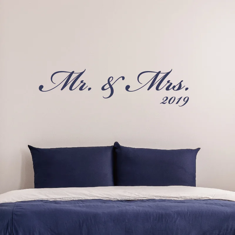 Mr & Mrs Наклейка на стену с заказным свадебным годом-Mr свадебный подарок