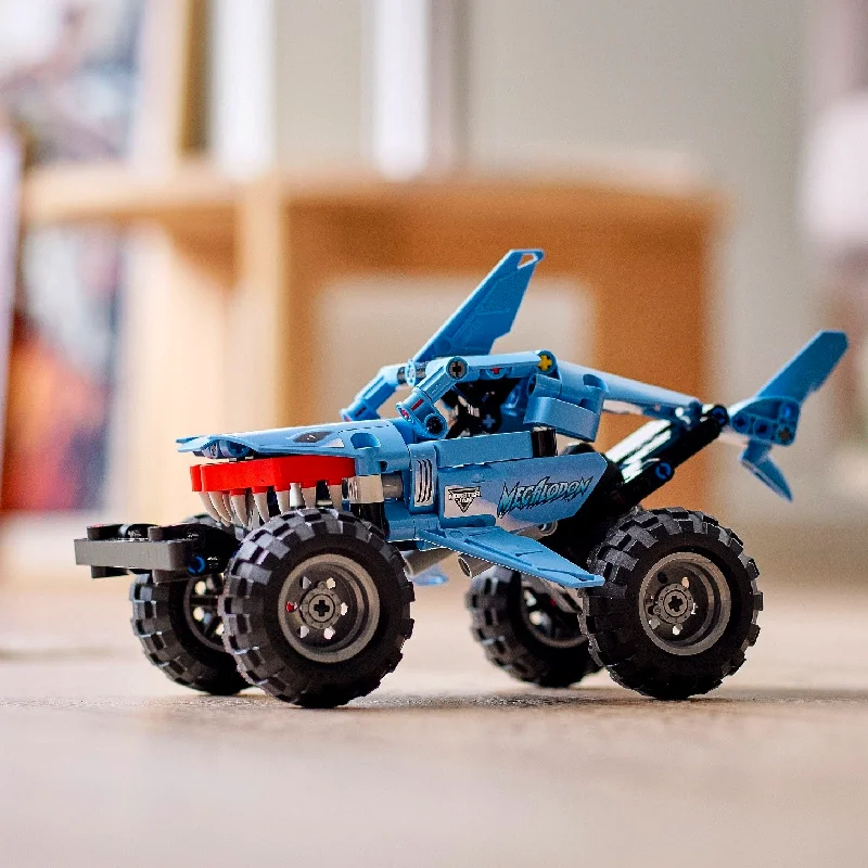 Оригинальный LEGO Technic 42134 Monster Jam Megalodon подарок для детей 2 в 1 260 шт. Inspire грузовик -