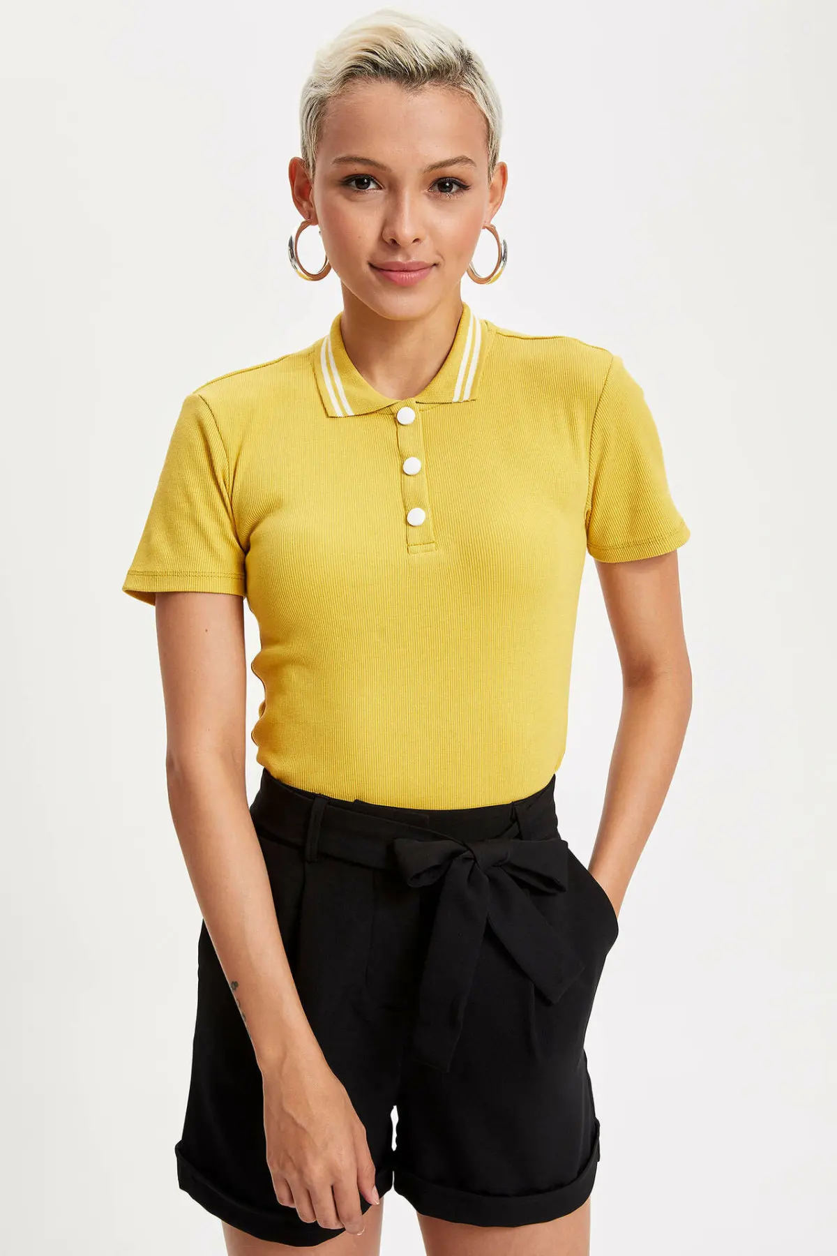 DeFacto Женская тонкая Милая желтая футболка Простые Топы с коротким рукавом для