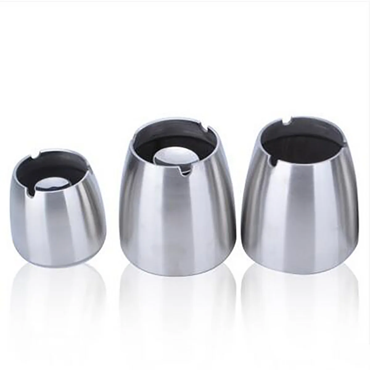 

1Pcs Stainless Steel Ashtray Restaurant Bar Family Hotel Cigarette Ash Holder Windproof Fashion Gift Smoking Accessory