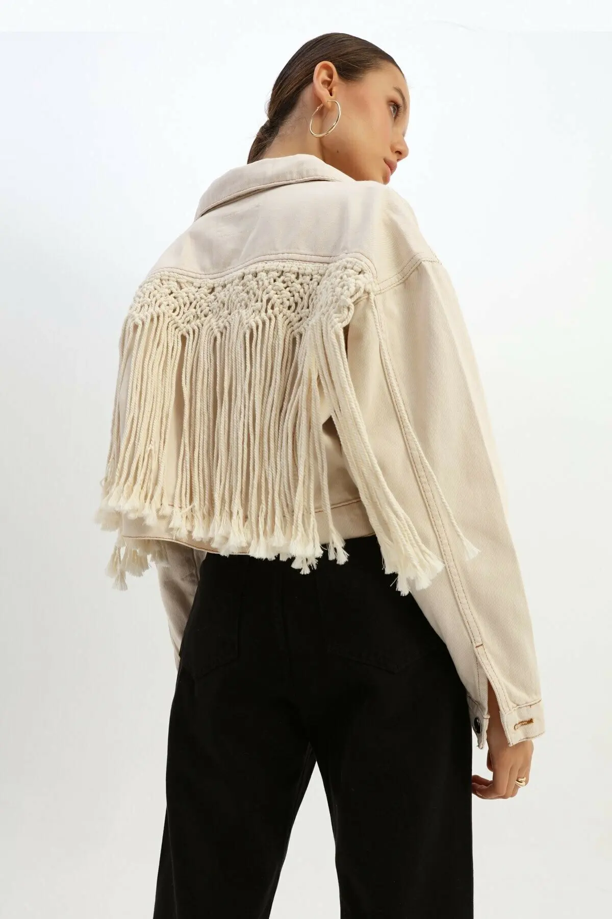 

2021 2022 Fashion Bohemian Style Women's Back Tasseled Denim Jacket Macrame Braided Beige