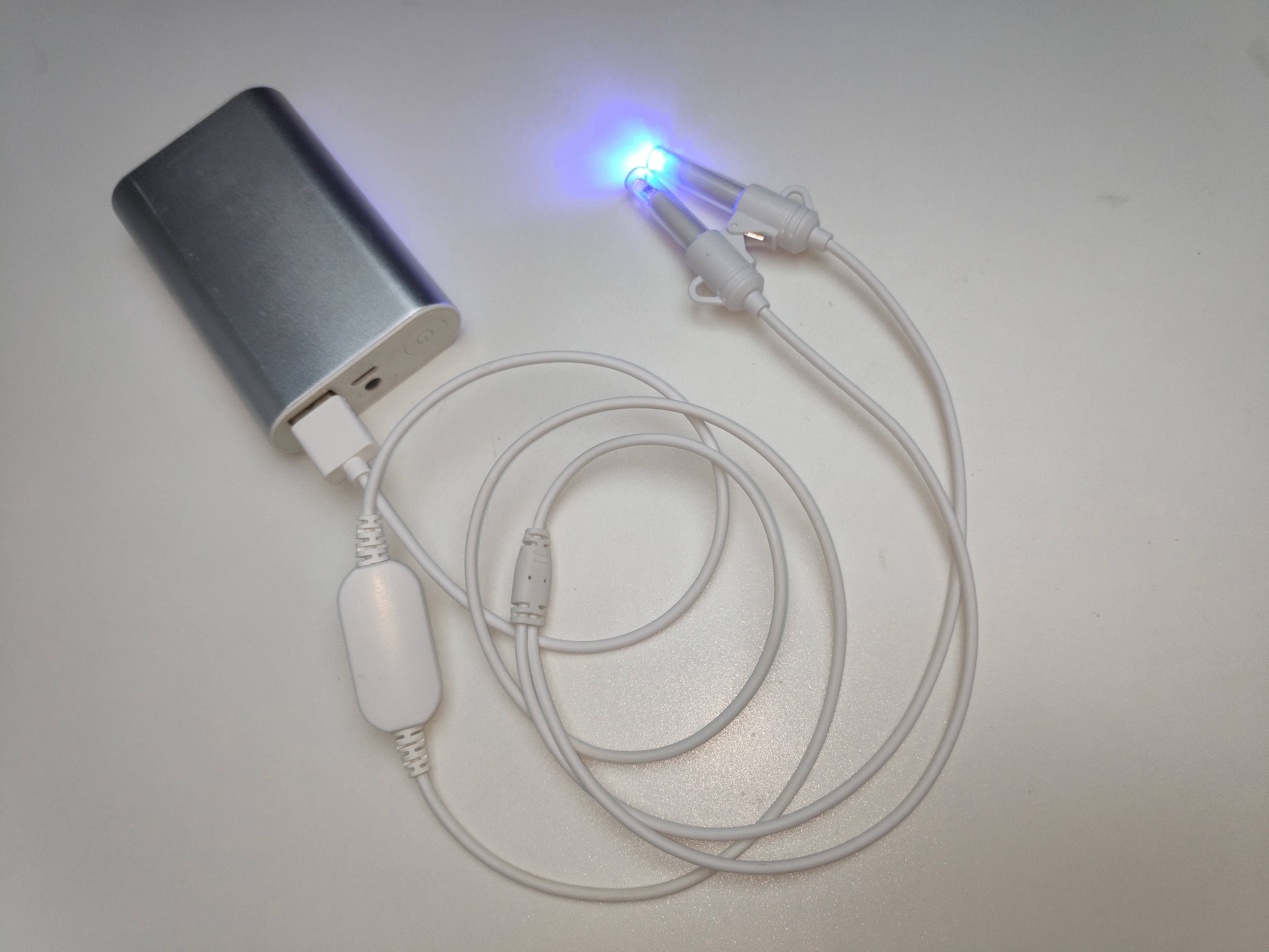 

Newest USB Jack UV Sterilize Light And Blue Light Treatment Apparatus