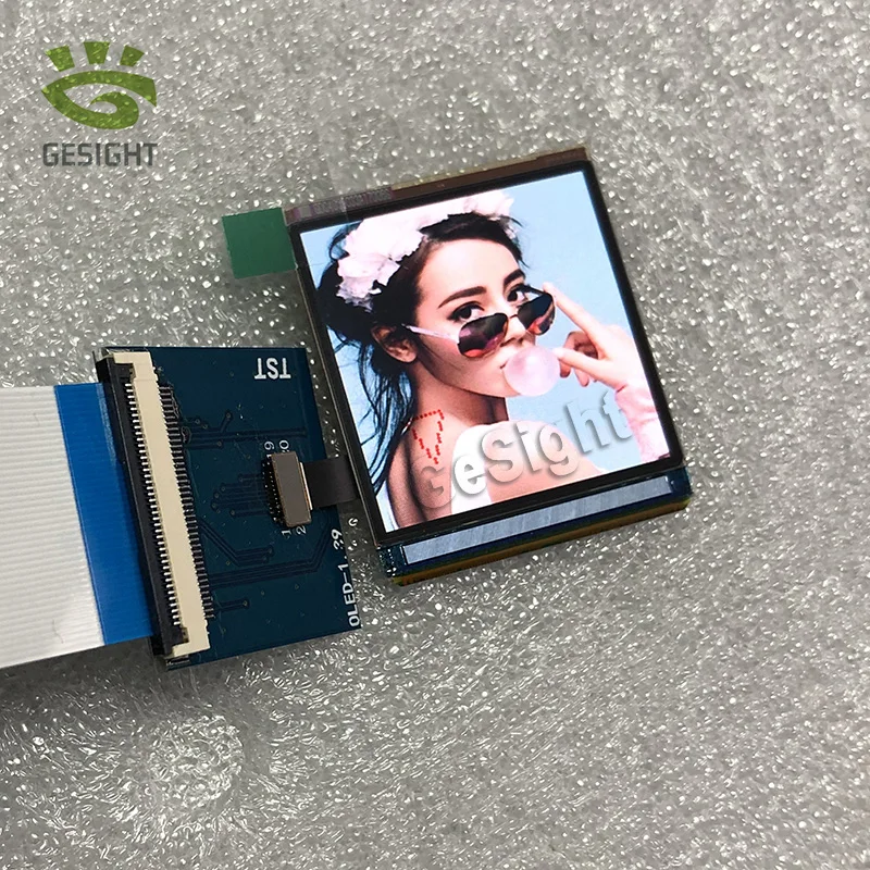 

Square OLED 1.63 Inch Display Panel MIPI OLED Screen Module 20Pins 320x320 Resolution Full Color for Smartwatch Wearable