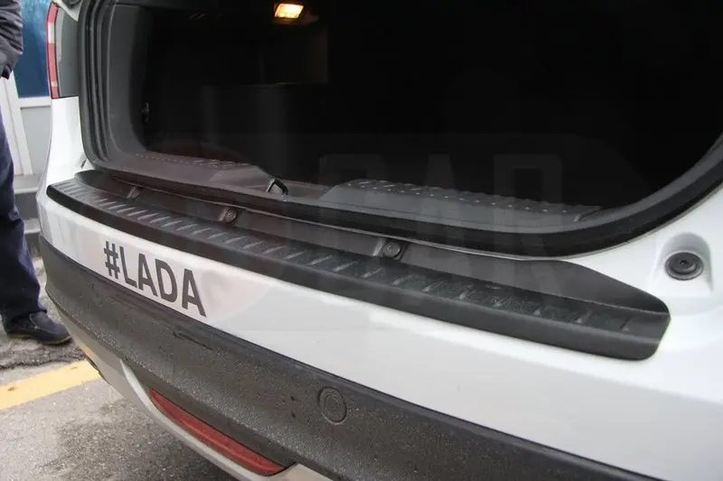 Защитная накладка для заднего бампера Lada Vesta SW CROSS 2017 ~ 2020 защитная накладки