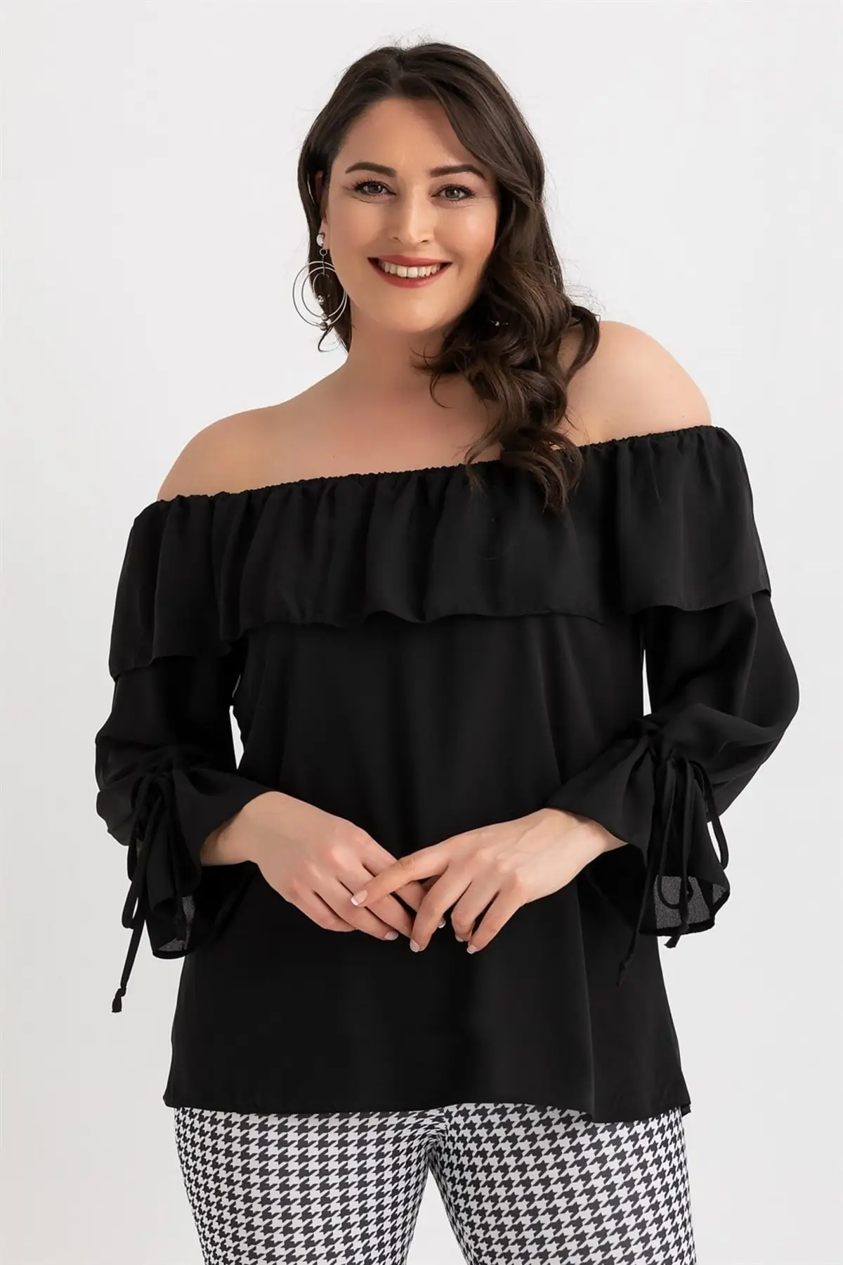 

Plus Size Off The Shoulder 2021 Fashion Women Black Demetria Blouse 44-54