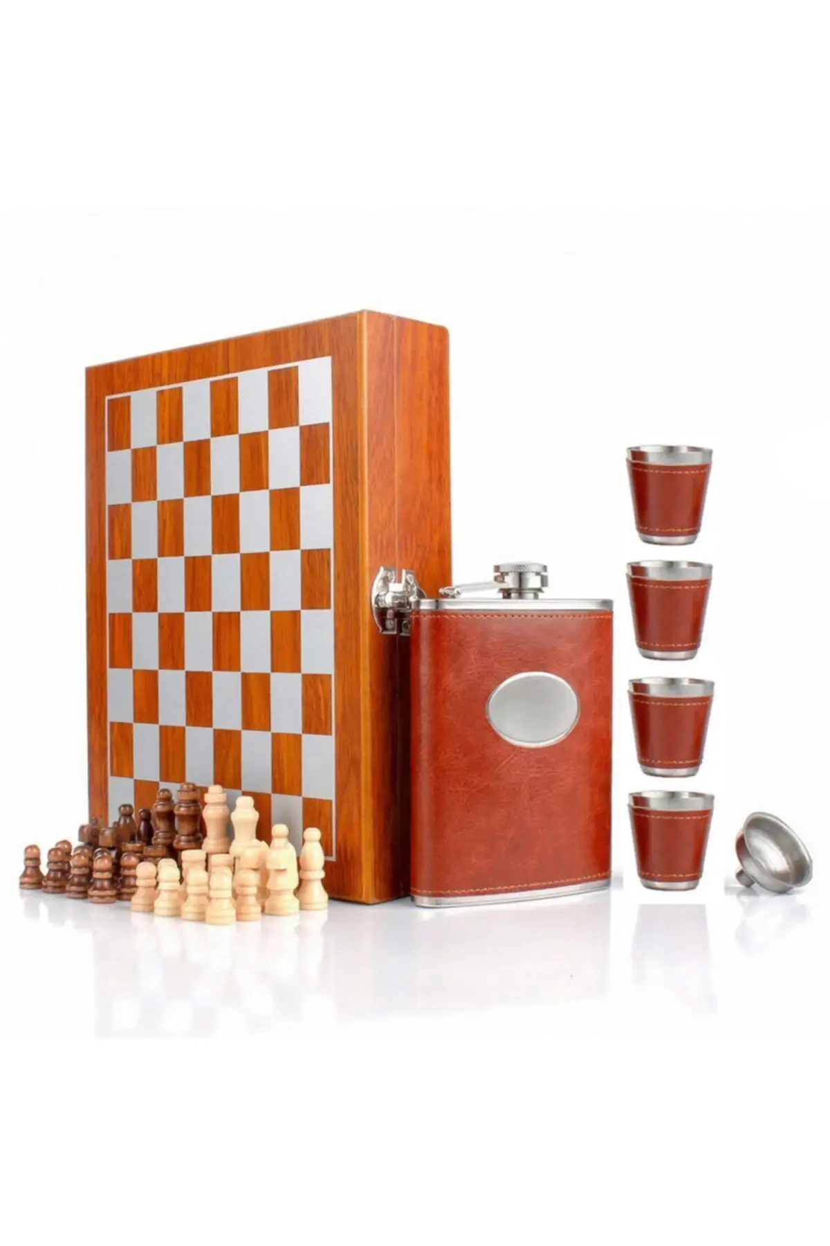 

Wooden Chess 8OZ Stainless Steel Leather Hip Flask Set with Funnel and 4 Cups Gift Box Gifts for For Children Men Flasks Liquor