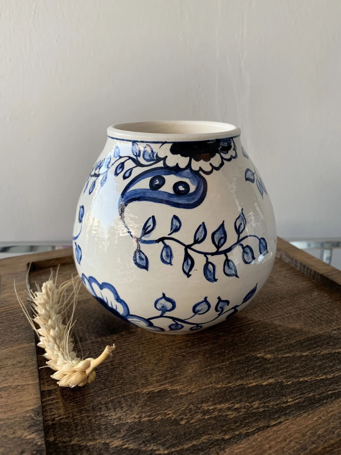 

Small Leaves Pattern Hand Made Ceramic Vase