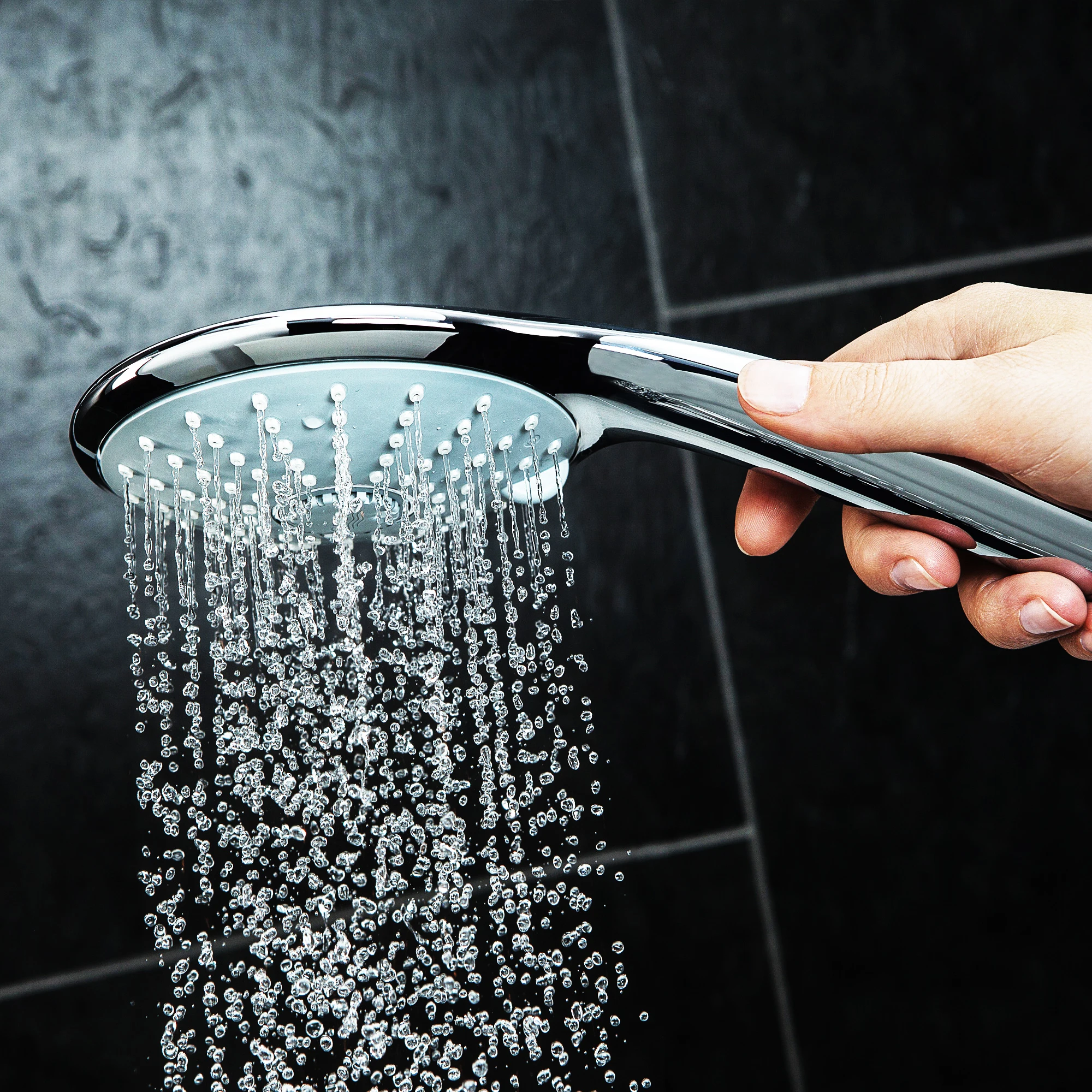 Душевой гарнитур GROHE Euphoria (ручной душ штанга 600 мм шланг 1750 мм) хром (27231001) |