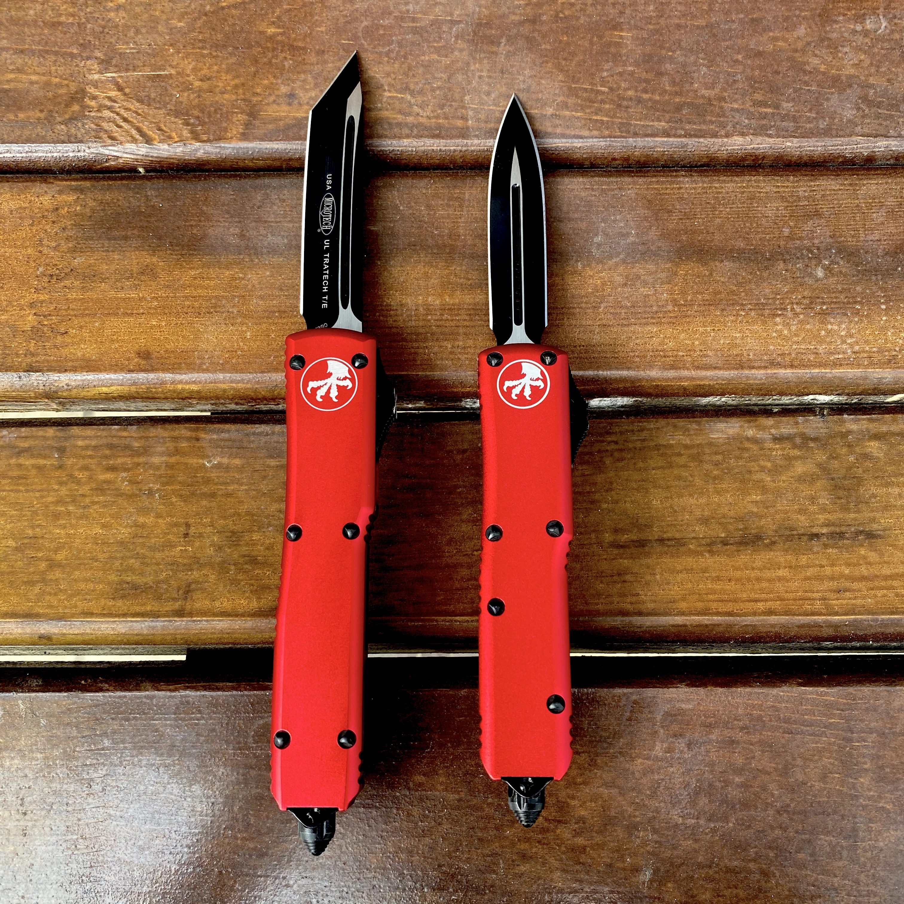 Фронтально выкидной нож microtech. Нож microtech ultratech. microtech frontal. нож карельский фронт.