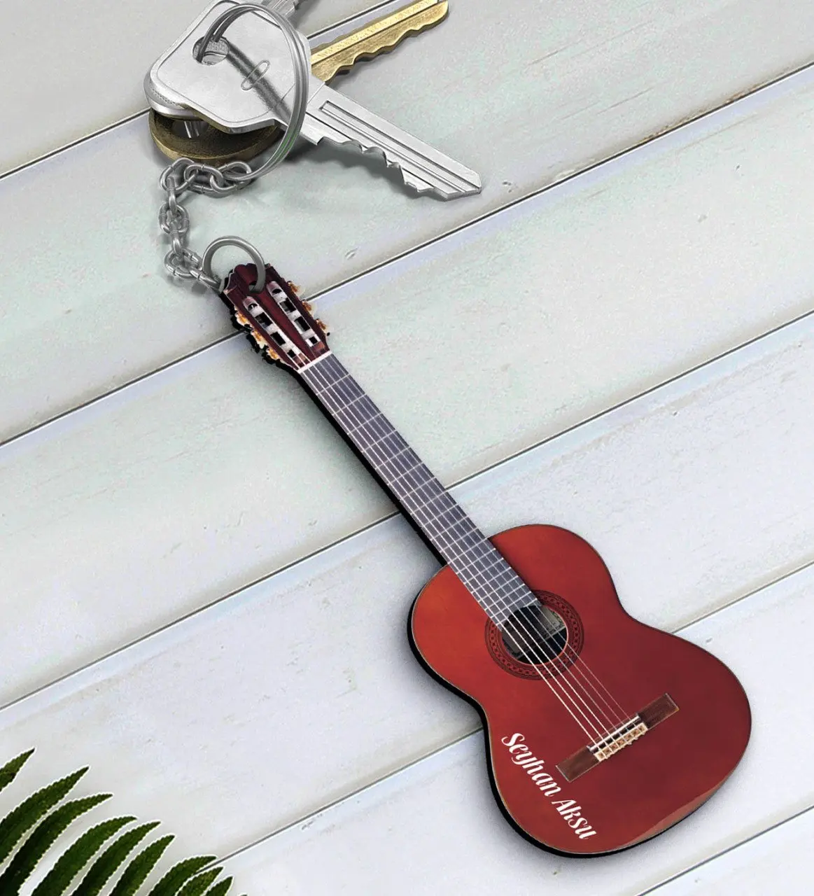 

Деревянный музыкальный инструмент для гитары