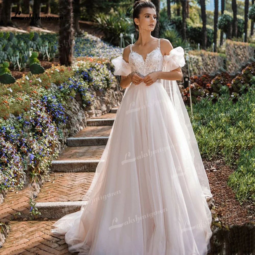 

Bohemian Tulle A-Line Wedding Dresses V-Neck Short Sleeve Backless Sweep/Brush Train Bride Gowns Vestidos De Novia Off Shoulder