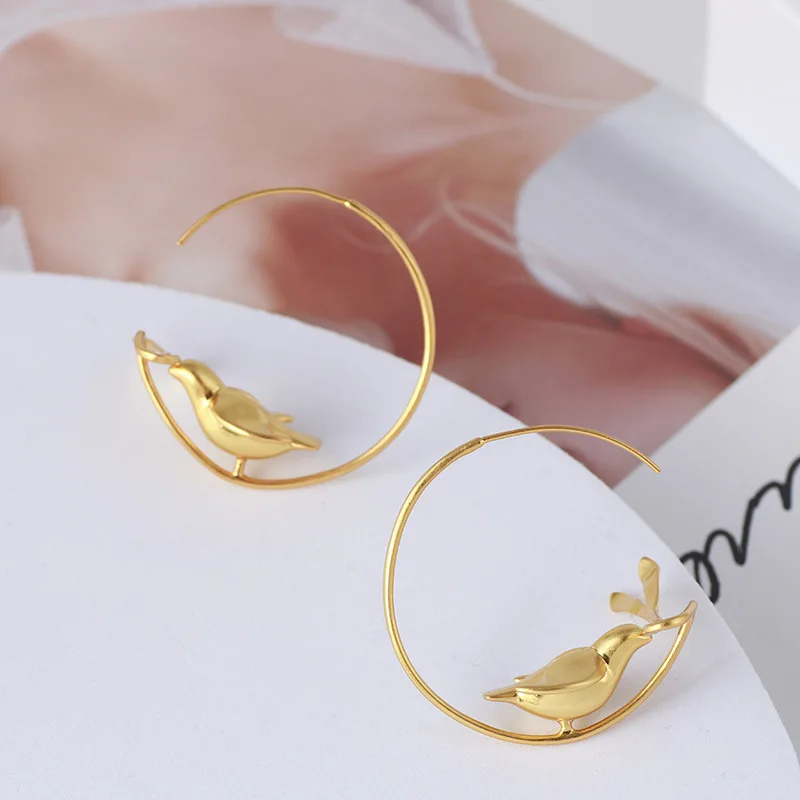 

Retro Matte Little Bird Holding Tree Branch With Fashion Ladies Big Earrings for Party Gifts