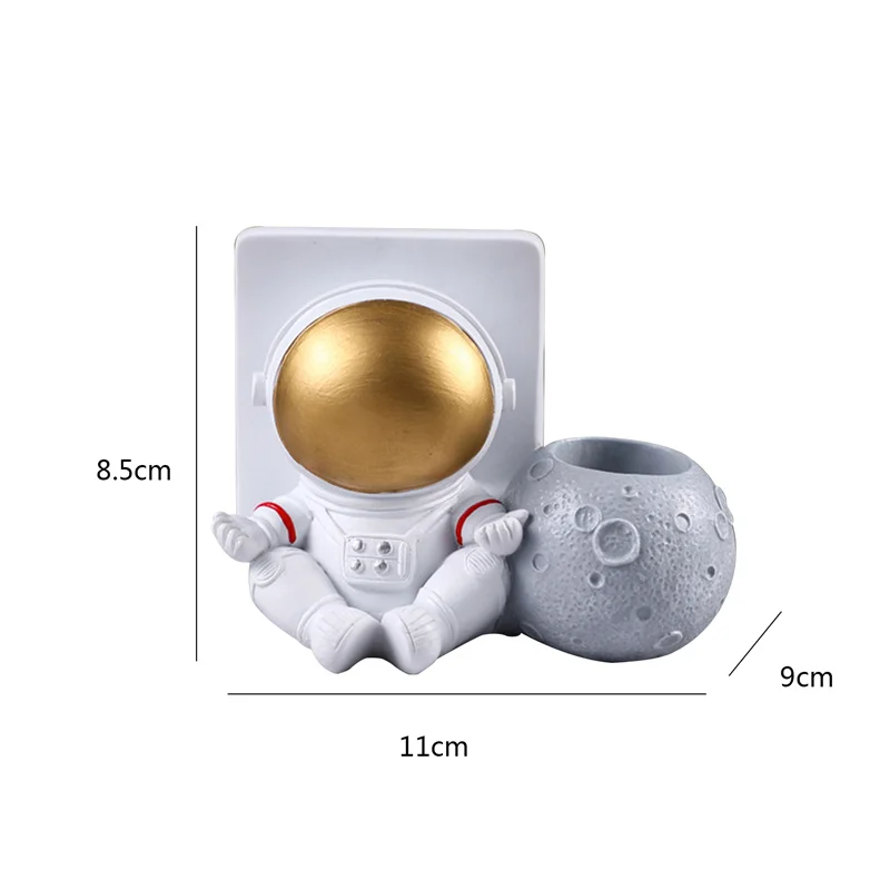 

Resin Astronaut Figurines Fashion Spaceman With Moon Sculpture Model Action Figures Speelgoed Pop Home Decor Cute