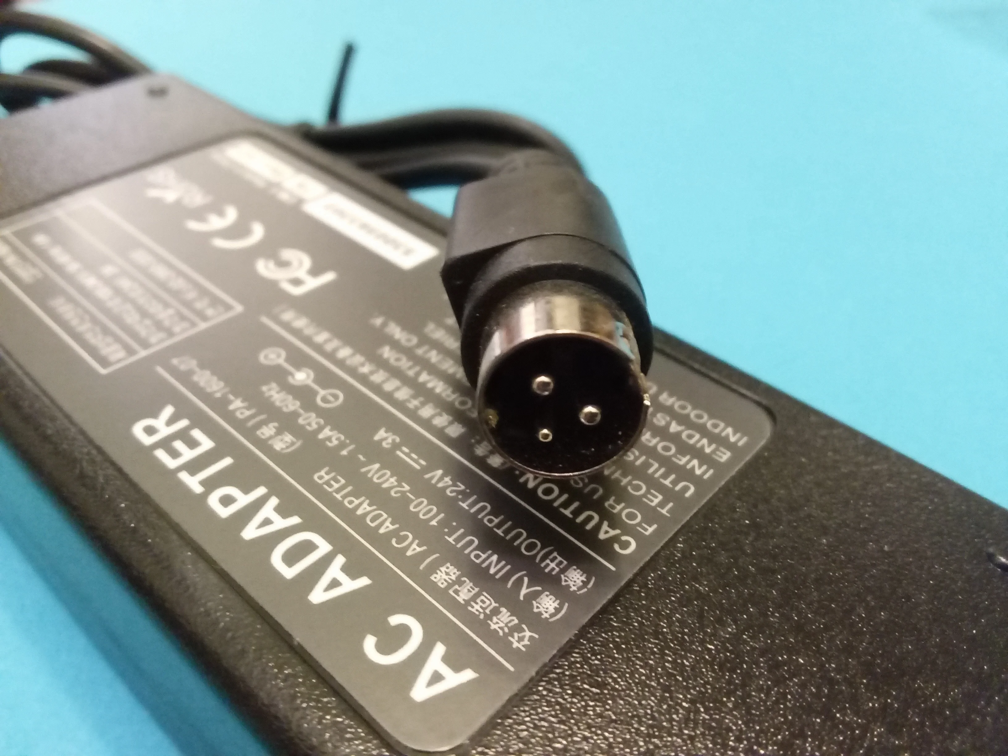 Блок питания 24V 2.5A - 3A для POS принтера чеков Sam4s Ellix-30 Ellix-40 Ellix-50 ELLIX 30III 32III купить по