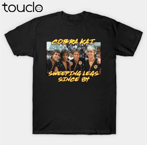 

Cobra Kai Vintage Team ('84) T-Shirt