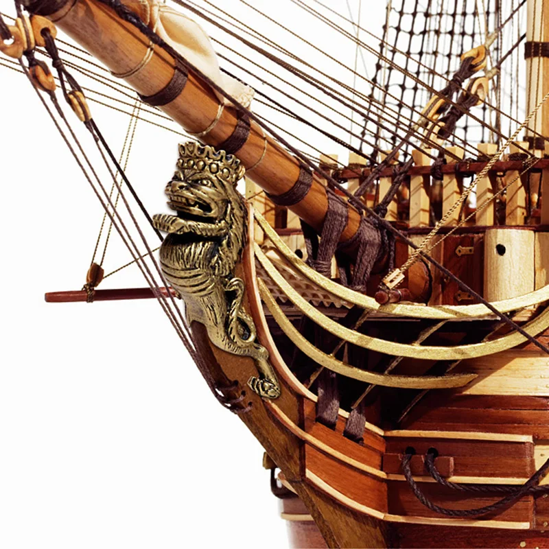 Сборная Модель Корабля OcCre Santisima Trinidad Масштаб 1:90 дерево Испания OC15800 RUS|Наборы для