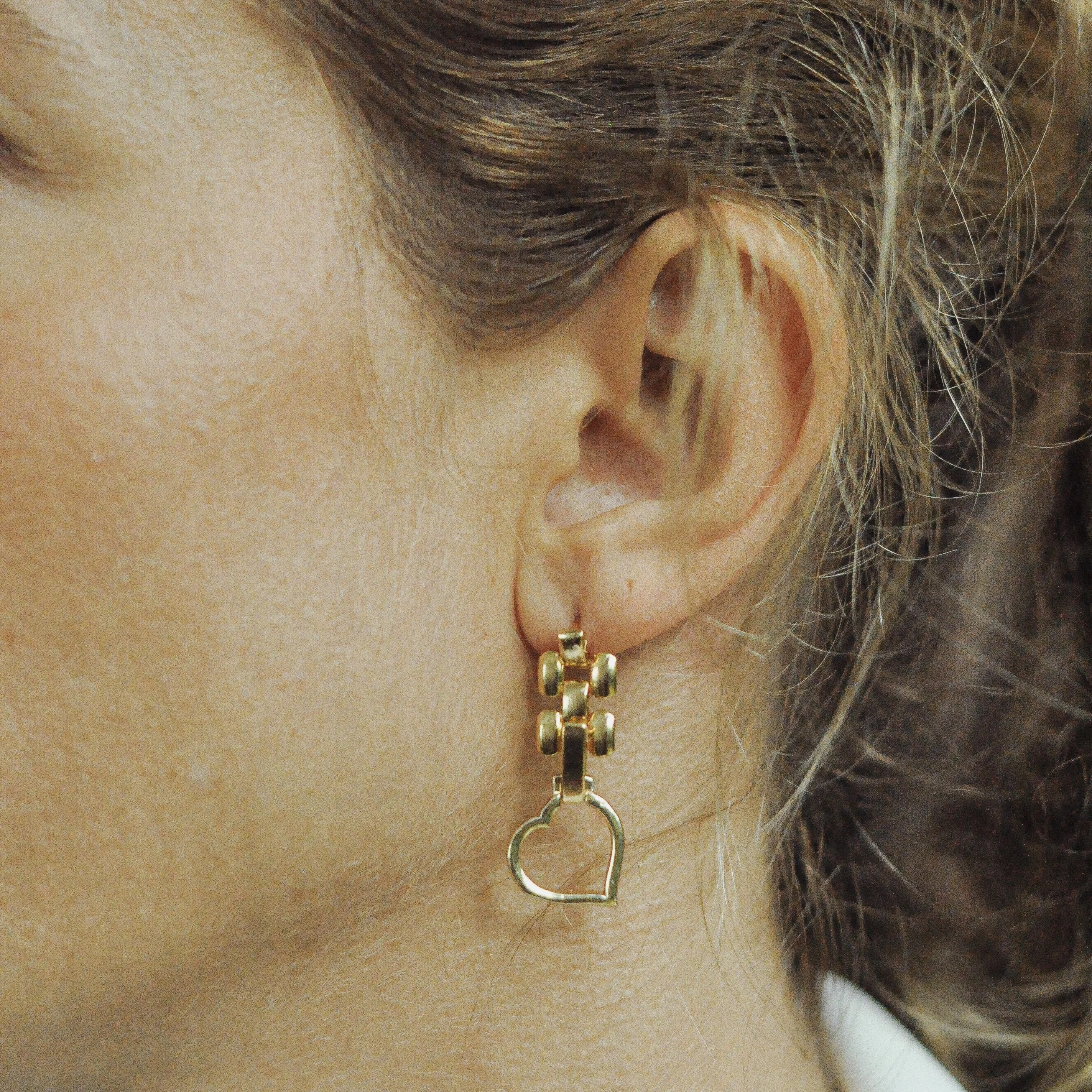 

GULCE DERELI, HEART SYMBOL CHARM EARRINGS, VINTAGE CHAIN EARRINGS, CHARM EARRINGS, GIFT BOX, GOLD/SILVER PLATED