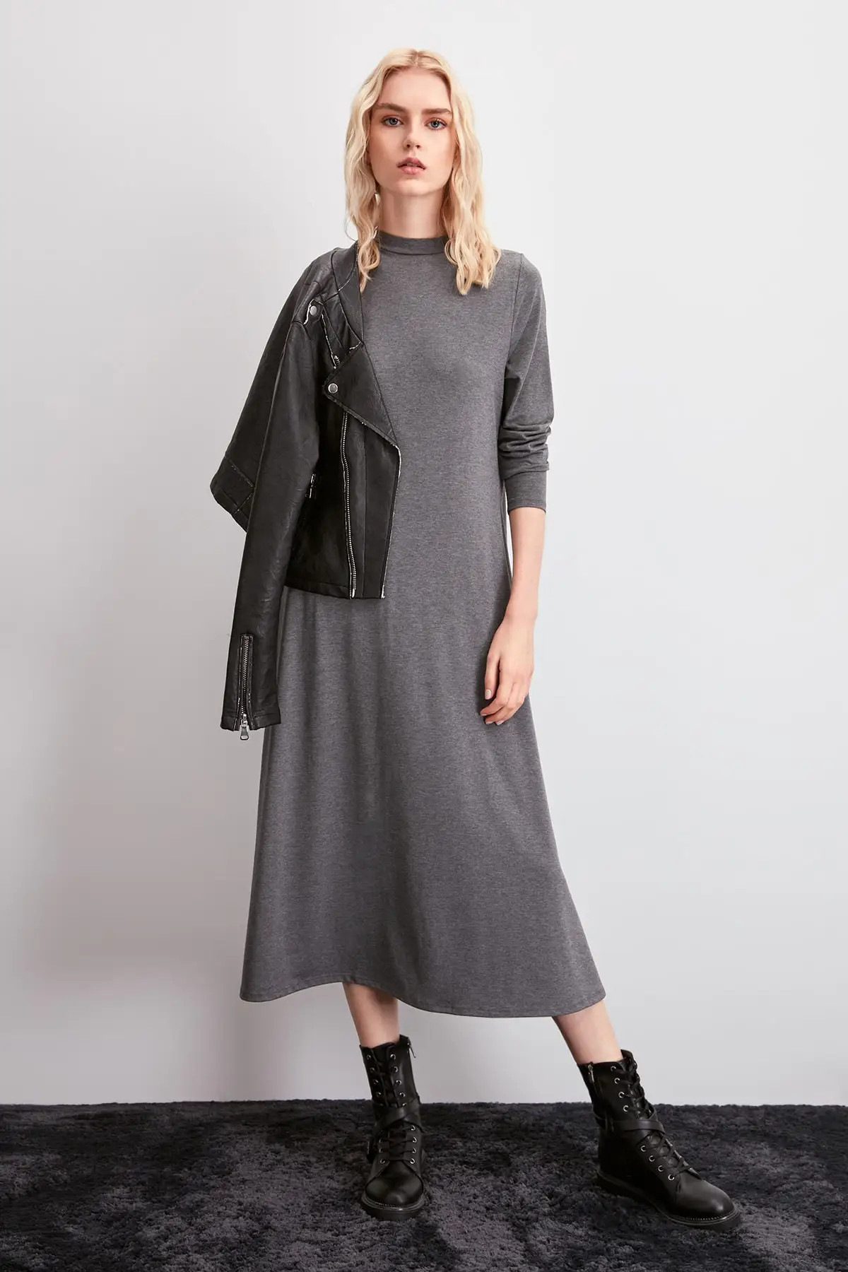 Trendyol трикотажное платье миди TWOAW20EL2224|Женские платья| |