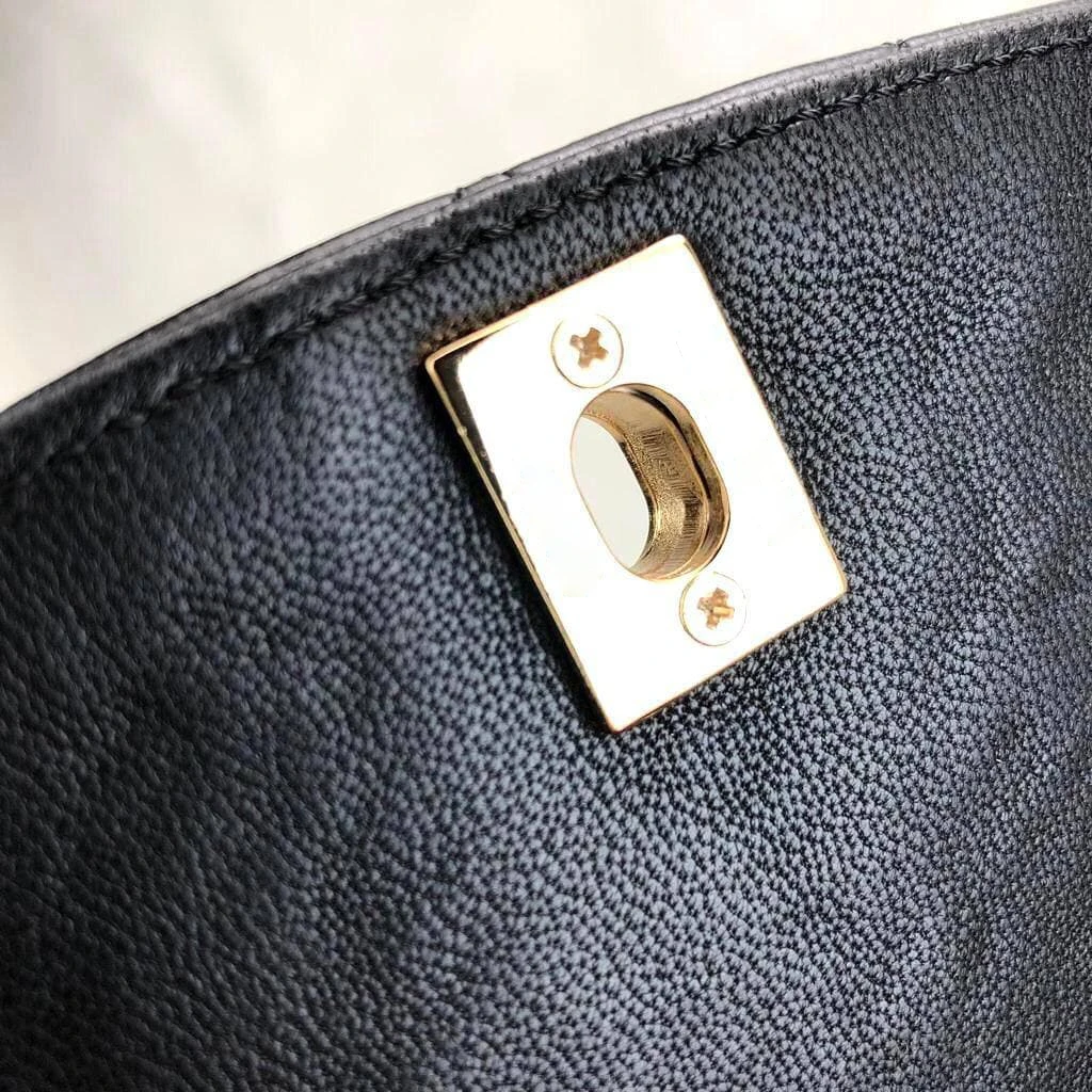 

Genuine Lambskin Leather Luxury Brand Handbag, Hollywood Celebs Choice, Women Fashion, New Season Shoulder Crossbody Bag